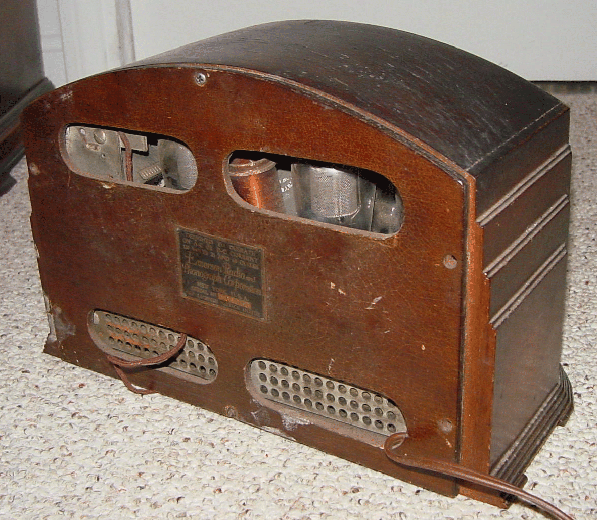 Emerson 25A rear view
