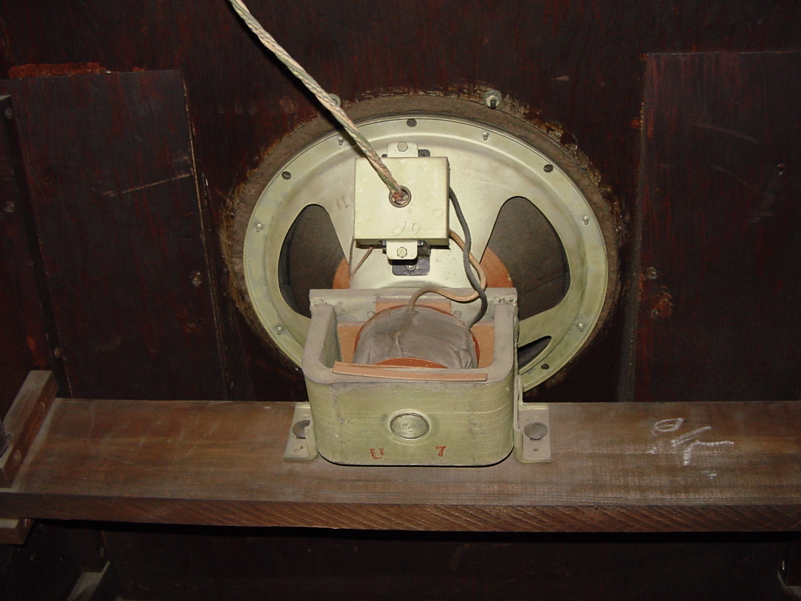Philco 201X Speaker Chamber
