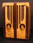 Detrola 4A Mini-Tombstone Radio (1934)