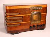 Fada 358 Table Radio (1937)