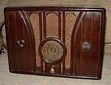 Emerson 109 (brown bakelite)