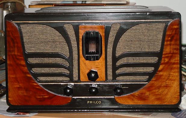 Philco Model 45 'Butterfly'