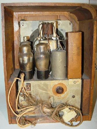 Majestic 49B 'Duo Modern' Table Radio Rear View (1933)