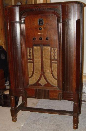 Philco 66L Console Radio (1934)