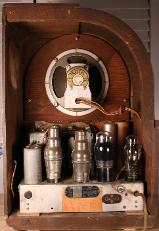 Zenith 811 chassis view